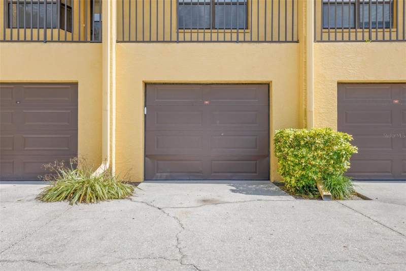 2 bedroom Condominium at 5817 Park Street #302, 6000 Park Place Condo, St Petersburg — photo 3