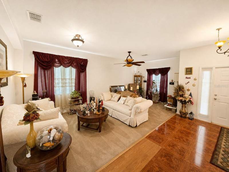 4 bedroom Single Family Residence at 9305 Mandrake Court, Live Oak Preserve Ph 1C Village, Tampa — photo 5