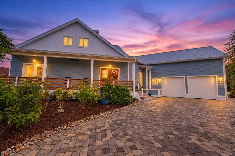 3 bedroom Single Family Residence at 201 Tropicana Drive, Punta Gorda Isles Sec 05, Punta Gorda — photo 3
