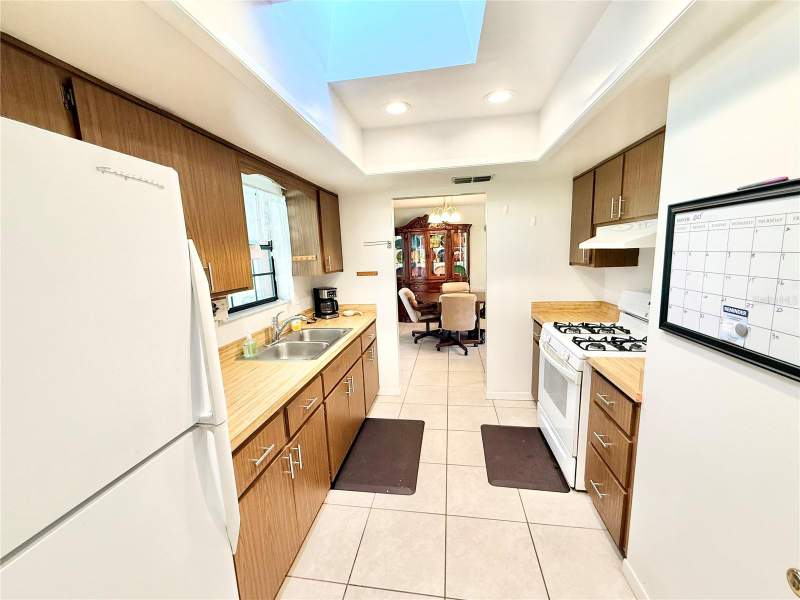 2 bedroom Single Family Residence at 1031 Park Avenue, Tavares Lakewood Park, Tavares — photo 5