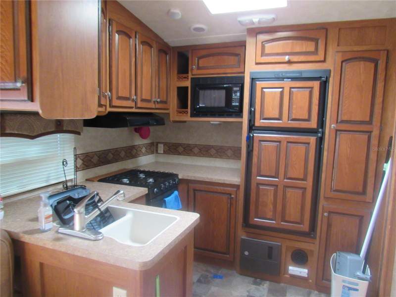 3 bedroom Manufactured Home at 1950 SE 185th Terrace, Mil Dam, Silver Springs — photo 4