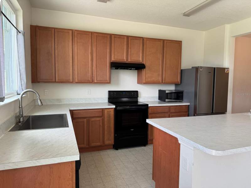4 bedroom Single Family Residence at 709 Sarner Pass Way, Lake Lucerne Ph 5, Winter Haven — photo 3