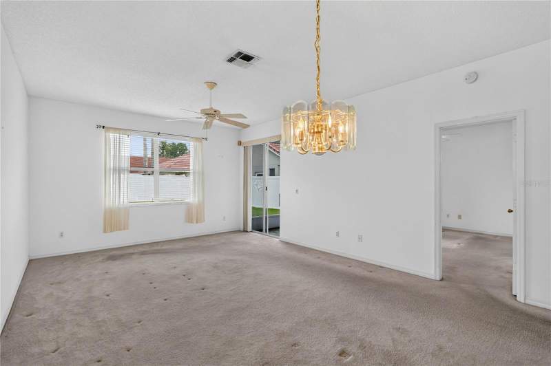 2 bedroom Single Family Residence at 923 Torrey Pine Drive, Greenbriar Sub Ph 2, Winter Springs — photo 4