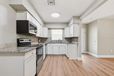 4302 Meadowbrook Avenue, Orlando FL - photo 15 of 36