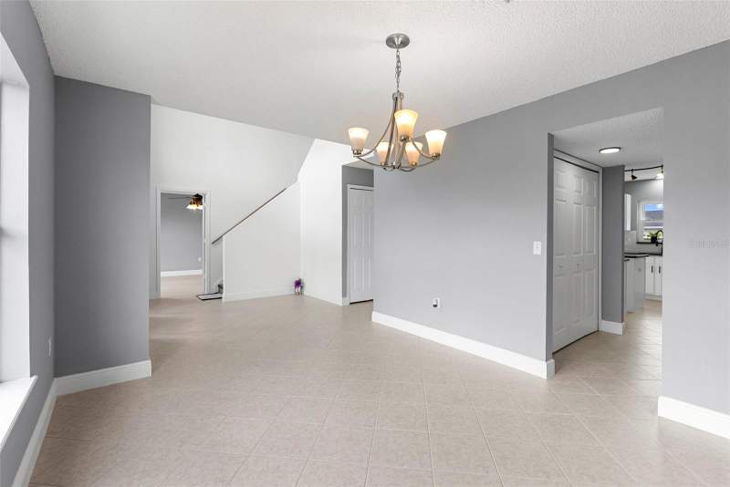 4 bedroom Single Family Residence at 9374 Mallard Street, Spring Hill, Spring Hill — photo 4