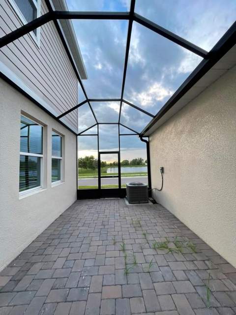 1543 Cross Prairie Parkway, Kissimmee FL - photo 9 of 44