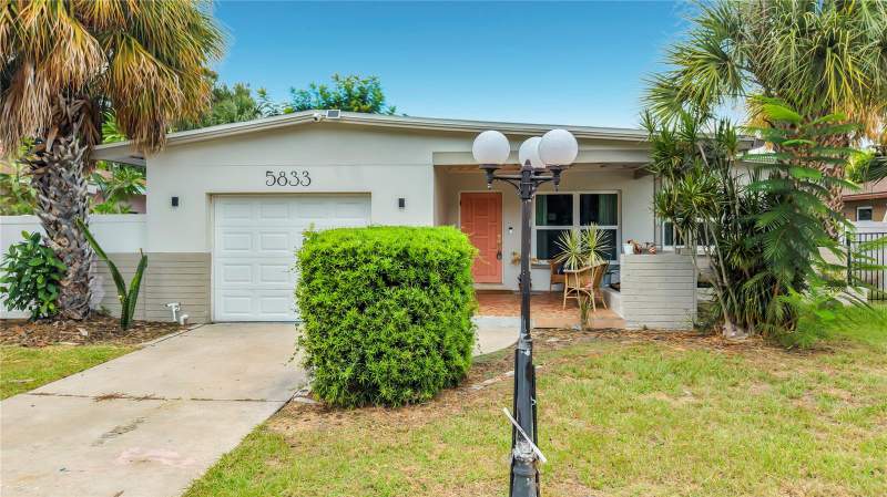 3 bedroom Single Family Residence at 5833 Dartmouth Avenue, Martin Manor Sub, St Petersburg — photo 3