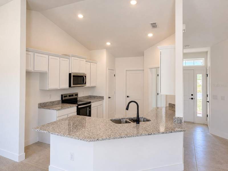4 bedroom Single Family Residence at 1680 Ann Rose Way, Arbor Park, Leesburg — photo 3