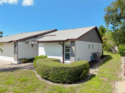 665 Foxwood Boulevard #665, Englewood FL - photo 10 of 51