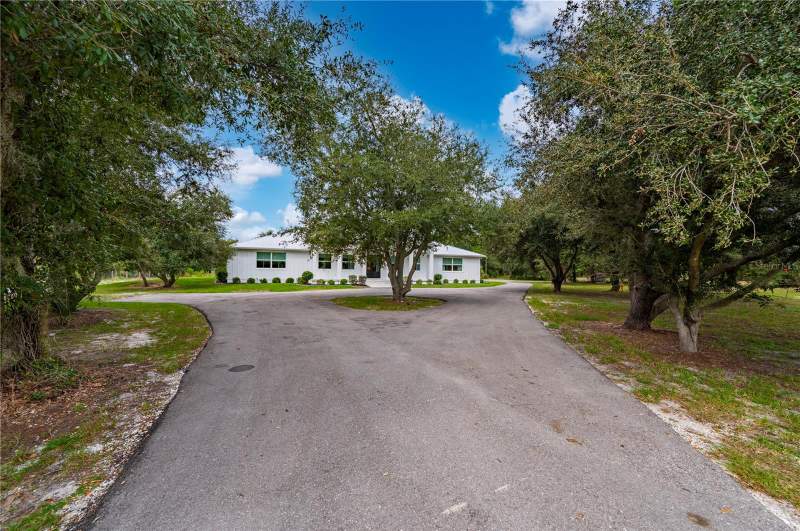 4 bedroom Single Family Residence at 6027 Westminster Street, Punta Gorda, Punta Gorda — photo 4