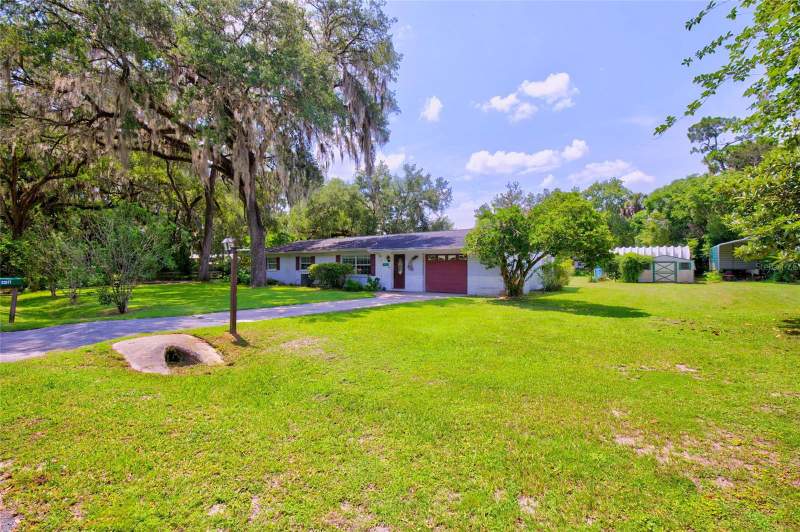 3 bedroom Single Family Residence at 20934 Third Avenue, Hillsdale, Dunnellon — photo 2