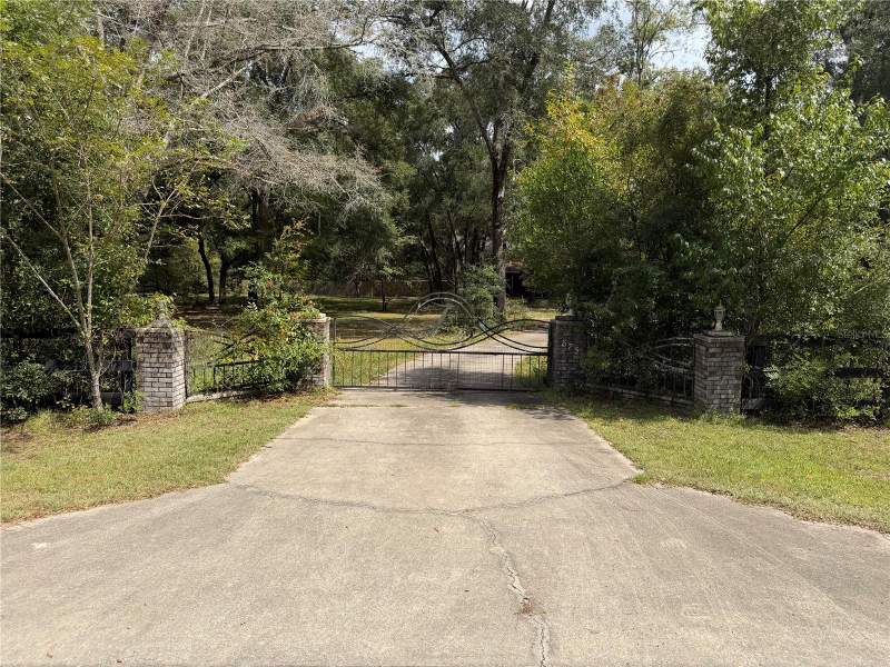 3 bedroom Farm at 875 NW 70 Terrace, Finish Line Farms, Ocala — photo 2