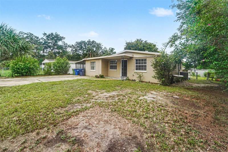 4 bedroom Single Family Residence at 4224 E Regnas Avenue, Hillcrest Acres 1st Add, Tampa — photo 5