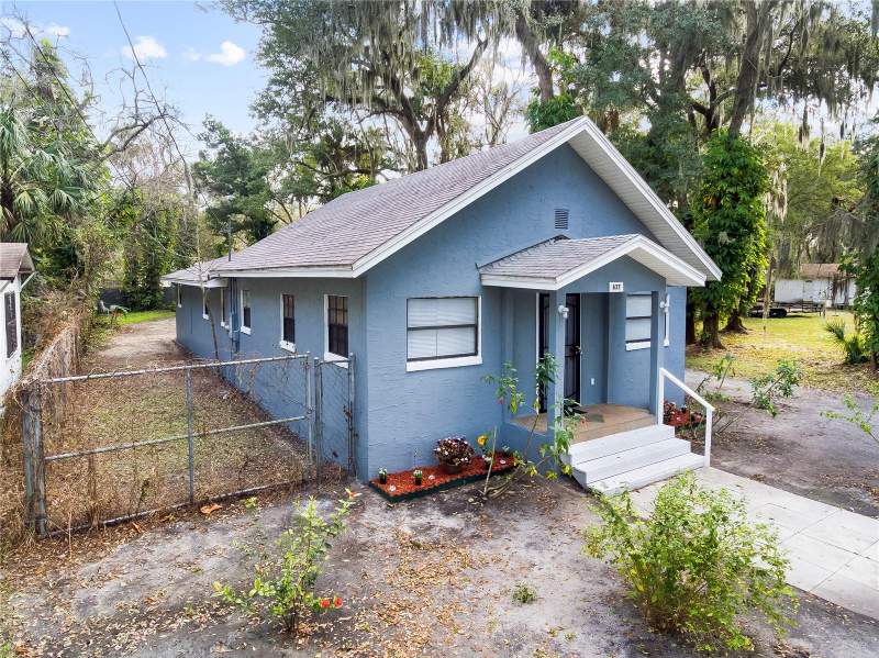 4 bedroom Single Family Residence at 637 Vera Street, Perry Lt 04 Blk 17 Kingston, Daytona Beach — photo 2