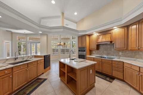 280 Belleview Boulevard, Belleair FL - photo 10 of 35