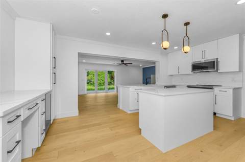 850 Rafael Boulevard, St Petersburg FL - photo 12 of 46