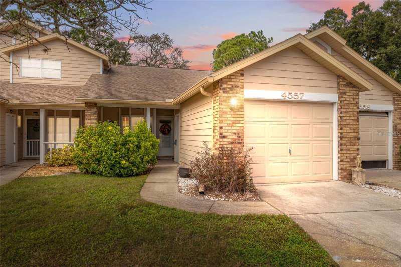 4557 GLEN HOLLOW home for sale in Briar Patch