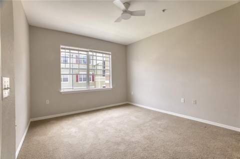 8225 Claire Ann Dr #203, Orlando FL - photo 14 of 37