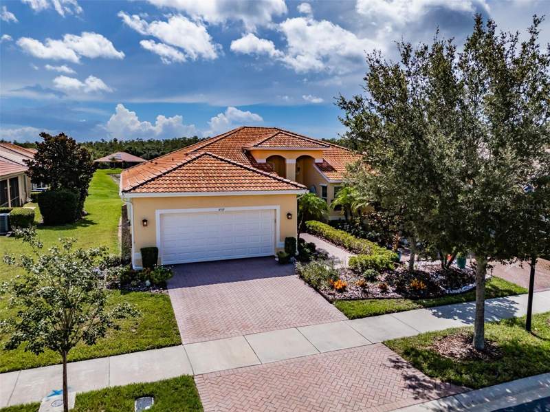 4919 MARBLE SPRINGS CIRCLE home for sale in Valencia Lakes