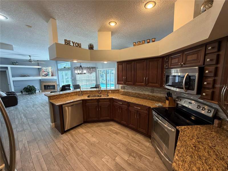 4 bedroom Single Family Residence at 1616 Kinsmere Drive, Trinity Oaks Increment M North, Trinity — photo 4