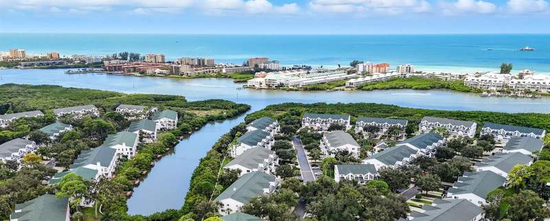 3 bedroom Townhouse at 14879 Seminole Trail, Tara Cay Sound North, Seminole — photo 2