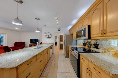 3 Birdie Lane, Palm Harbor FL - photo 13 of 57