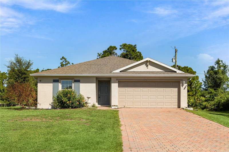 4 bedroom Single Family Residence at 13274 Drysdale Avenue, Port Charlotte Sec 052, Port Charlotte — photo 2