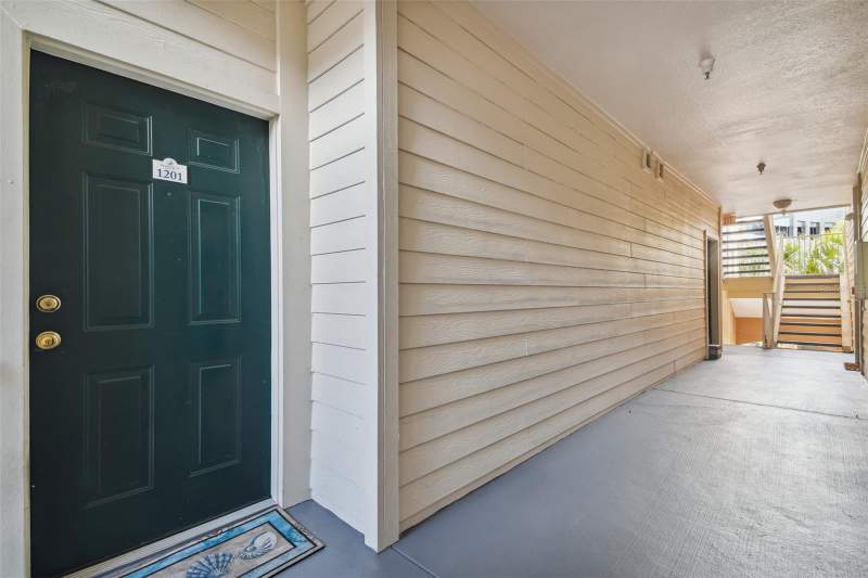 1 bedroom Condominium at 1201 Bay Club Circle, Island Club At Rocky Point A C, Tampa — photo 5