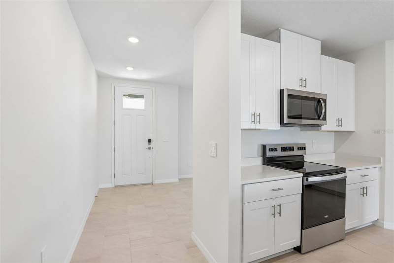 4 bedroom Single Family Residence at 31523 Malbec Drive, Benton Hills, Brooksville — photo 4