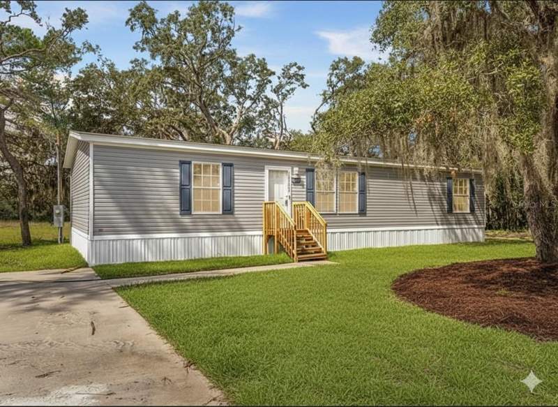 Long Lake EstatesHomes for Sale in Hudson, FL