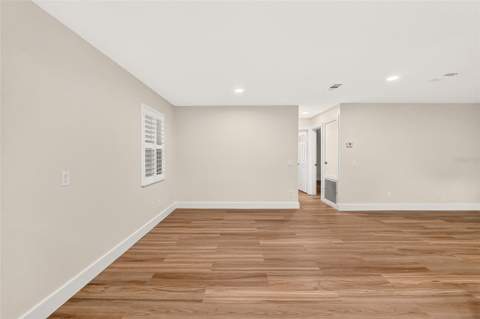 1124 Del Toro Drive, Lady Lake FL - photo 21 of 58