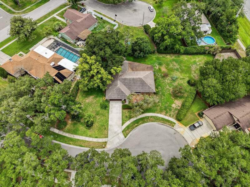 3 bedroom Single Family Residence at 1405 Laurel Court, Walden Lake Sub Un 1, Plant City — photo 2