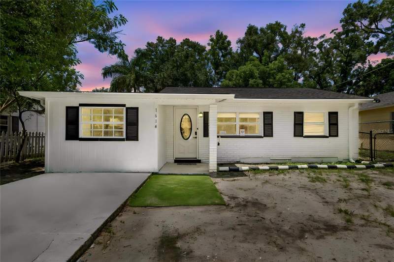 1614 E MAPLE AVENUE home for sale in Fern Cliff