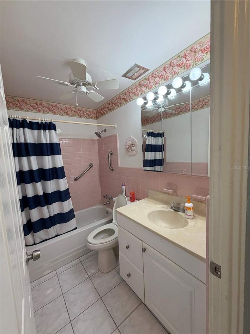 1 bedroom Condominium at 8555 112th Street #106, Seminole Garden Apts Co-Op, Seminole — photo 3