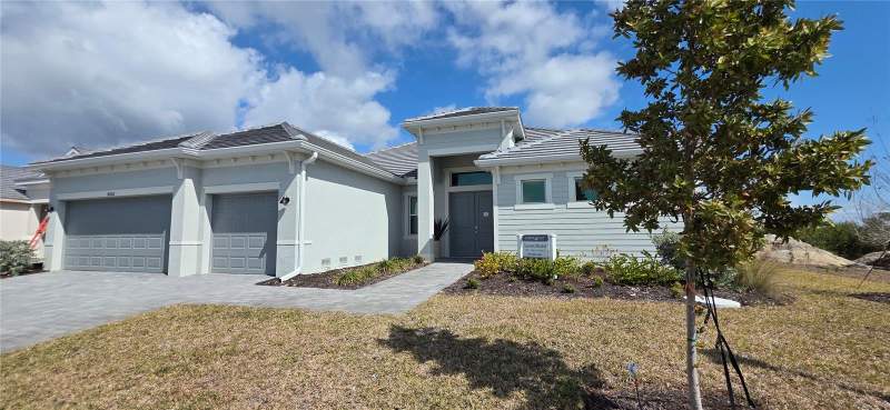 3 bedroom Single Family Residence at 8006 Lakes Edge Lane, Harbor East, Port Charlotte — photo 2