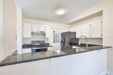 370 N Lake Avenue, Apopka FL - photo 10 of 33