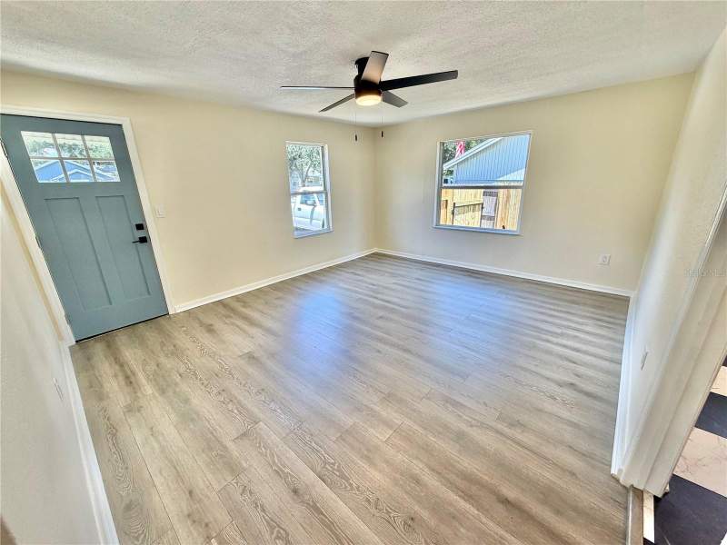 2 bedroom Single Family Residence at 3530 51st Avenue, Lellman Heights 1st Sec, St Petersburg — photo 4