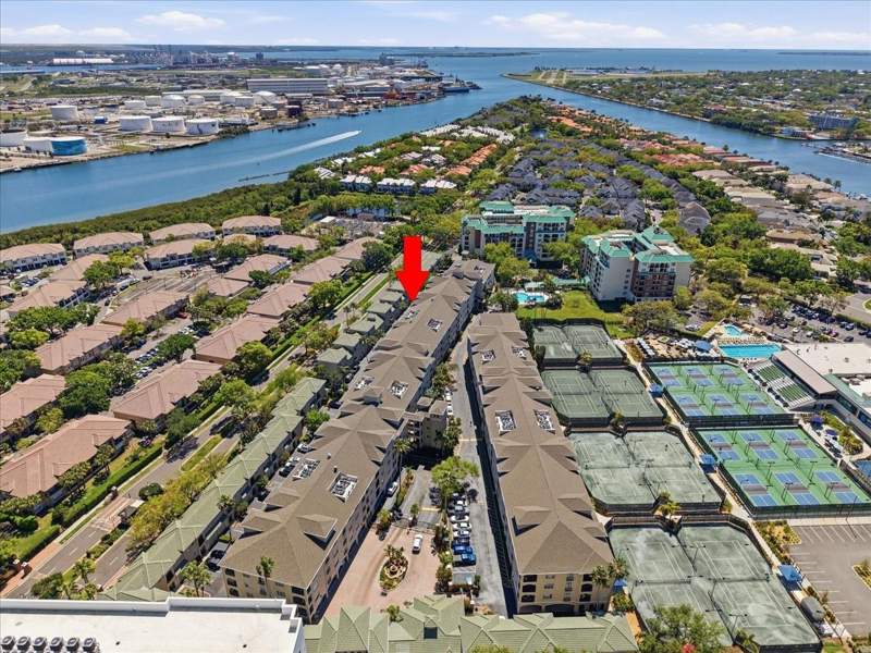501 KNIGHTS RUN AVENUE #1320 home for sale in Harbour Place City Homes A Con