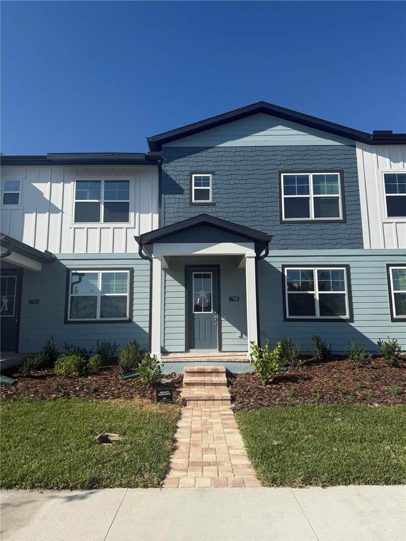 Northlake TownhomesHomes for Sale in Winter Garden, FL