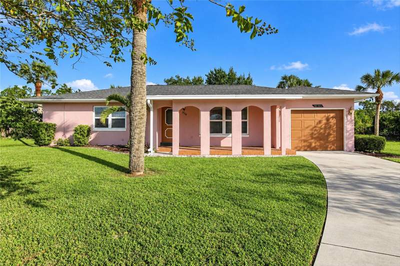 2 bedroom Single Family Residence at 18116 Edgewater Drive, Port Charlotte Sec 008, Port Charlotte — photo 3