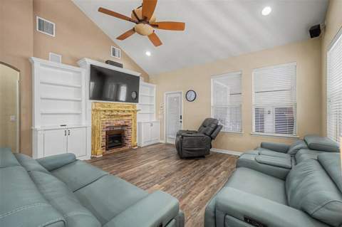 3534 Diaz Street, New Port Richey FL - photo 8 of 70