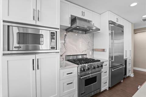 1120 E Kennedy Boulevard #1216, Tampa FL - photo 6 of 35