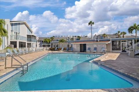 253 Rex Place #B, Madeira Beach FL - photo 22 of 31