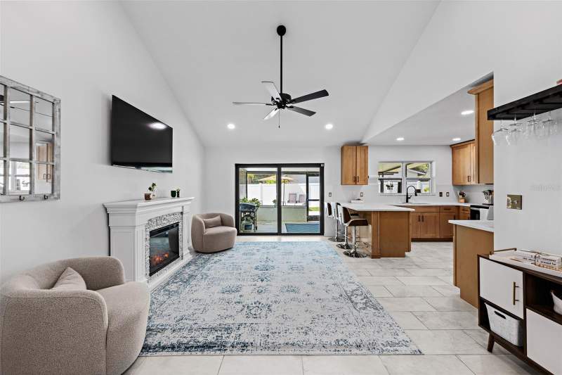 3 bedroom Single Family Residence at 14018 Cascade Lane, Cherry Creek Unit 3, Tampa — photo 5