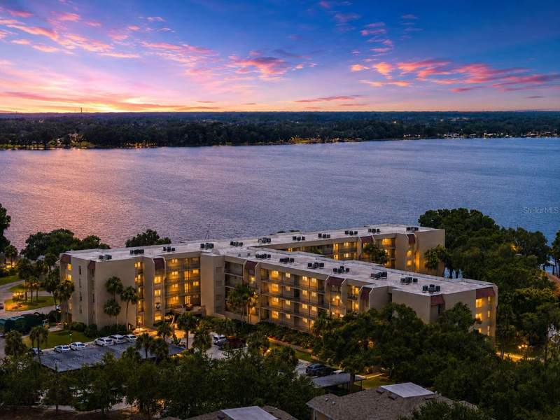 90 S HIGHLAND AVENUE #1414 home for sale in Lake Tarpon Sail & Tennis Club