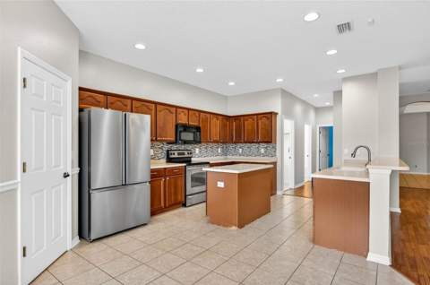 612 Marion Hill Lane, Ruskin FL - photo 8 of 53