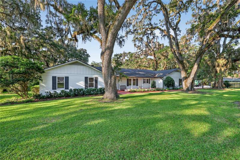 4 bedroom Single Family Residence at 1311 SE 17th Avenue, Ocala, Ocala — photo 5