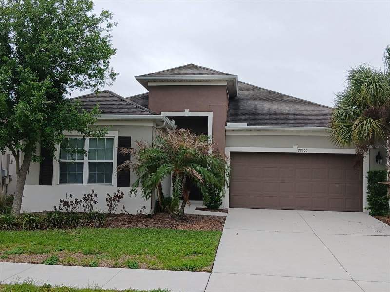 4 bedroom Single Family Residence at 29900 Walsh Oak Drive, Boyette Road Sub, Wesley Chapel — photo 3