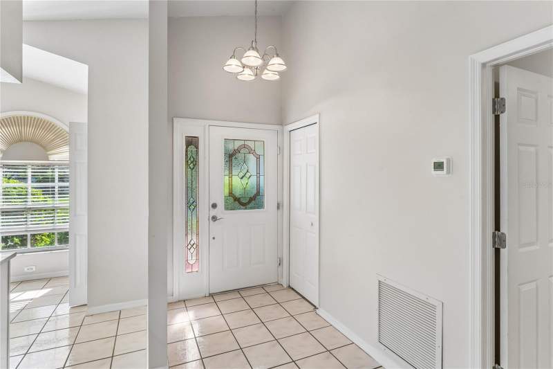 3 bedroom Single Family Residence at 652 Sand Ridge Drive, Brentwood Hills Trct A Un 1, Valrico — photo 3