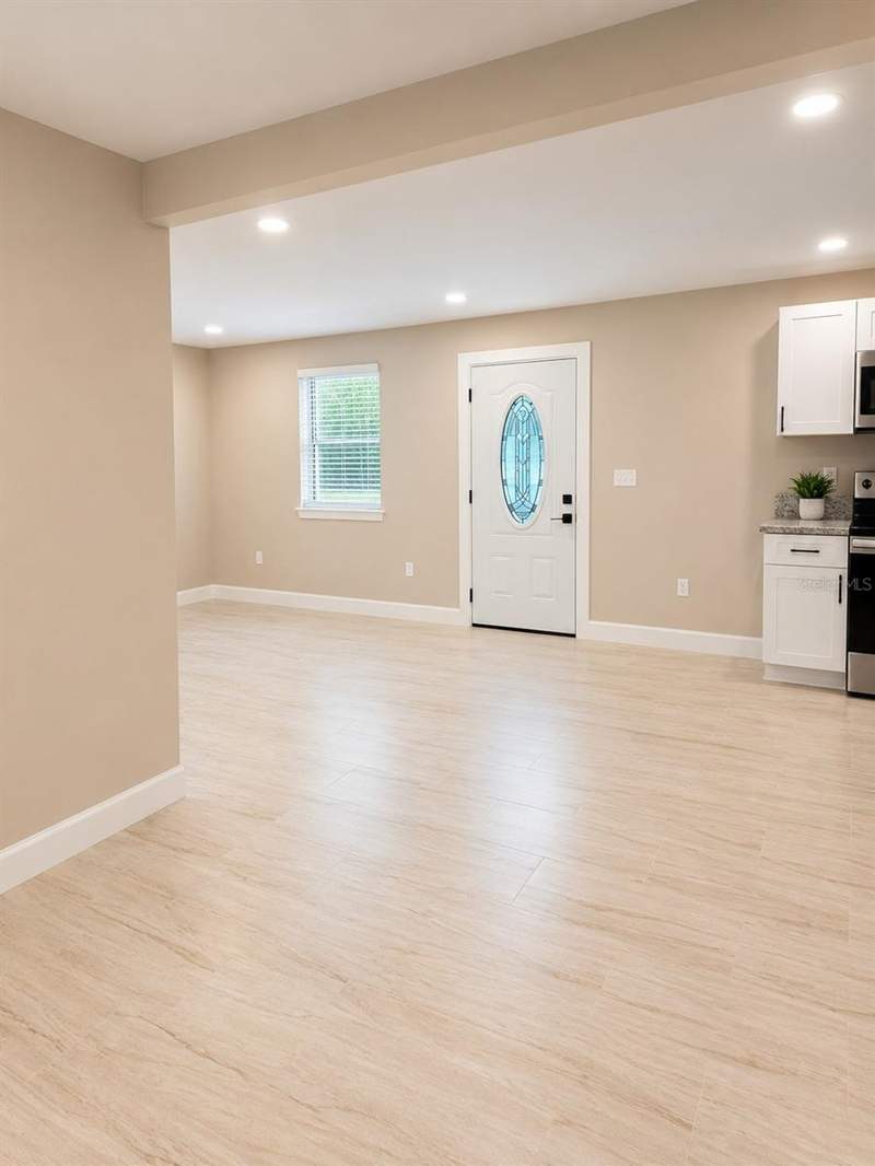3 bedroom Single Family Residence at 2103 45th Street Court, Bradenton, Bradenton — photo 3